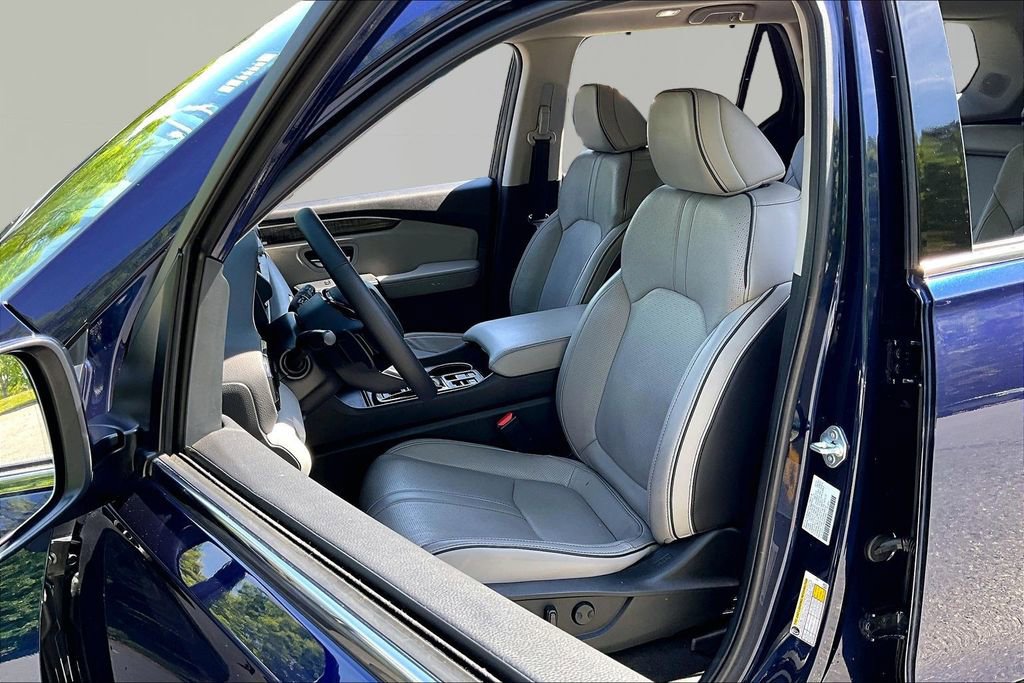 Used 2023 Honda Pilot Elite image 17