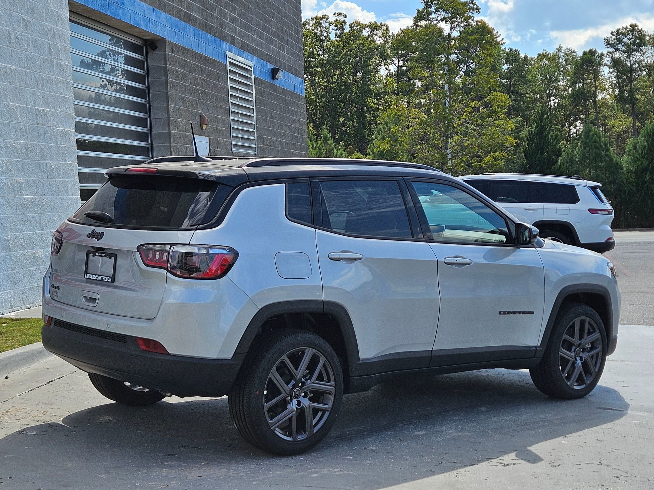 New 2026 Jeep Compass Limited image 7