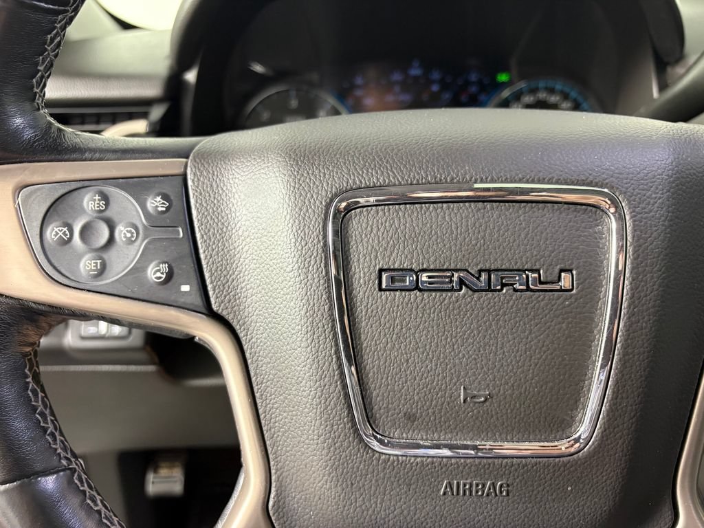 Used 2019 GMC Yukon Denali w/ Open Road Package AWD/4WD image 24