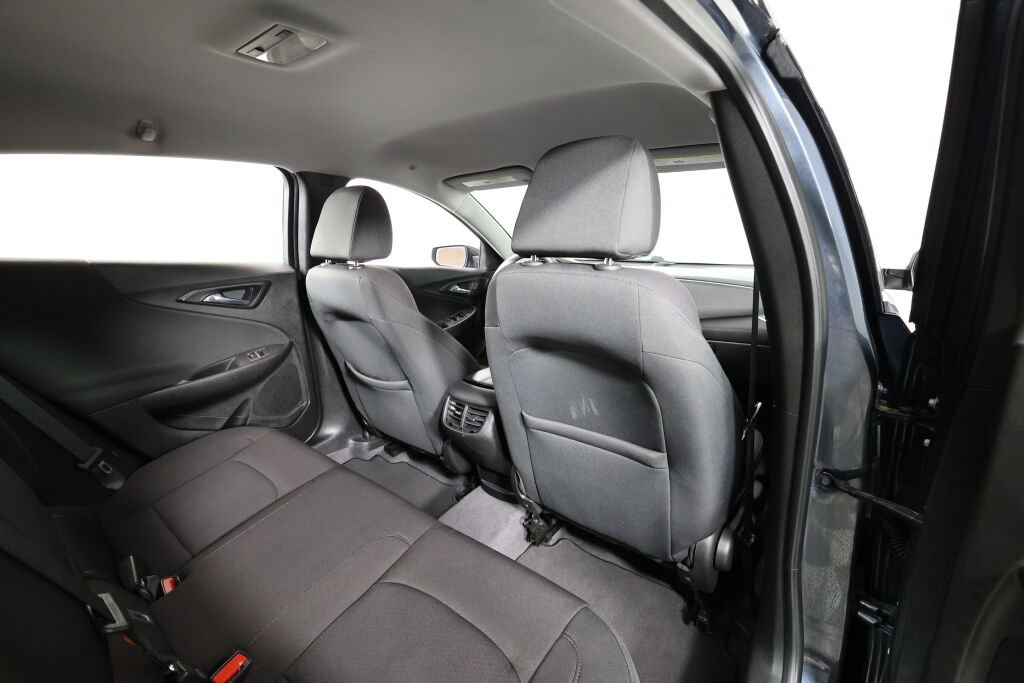 Used 2019 Chevrolet Malibu LT FWD image 19