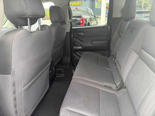 Used 2022 Nissan Frontier SV w/ Technology Package AWD/4WD image 18