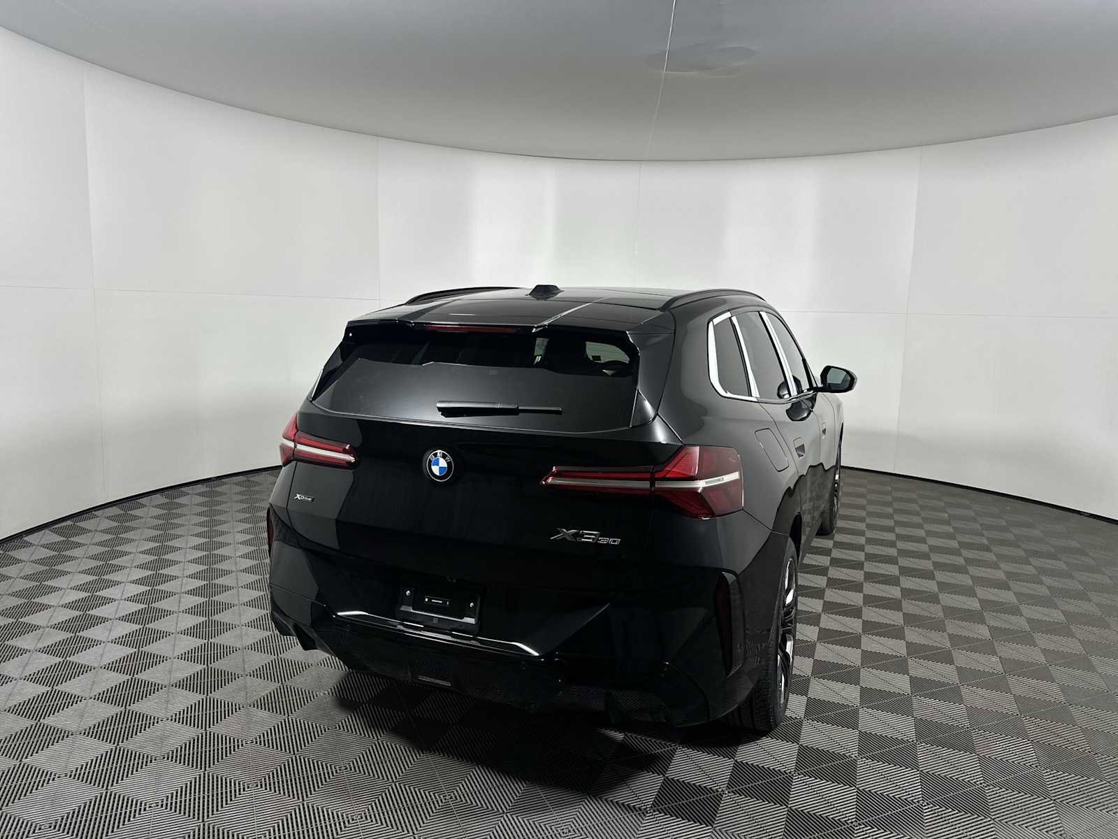 New 2026 BMW X3 xDrive30 w/ M Sport Package image 9