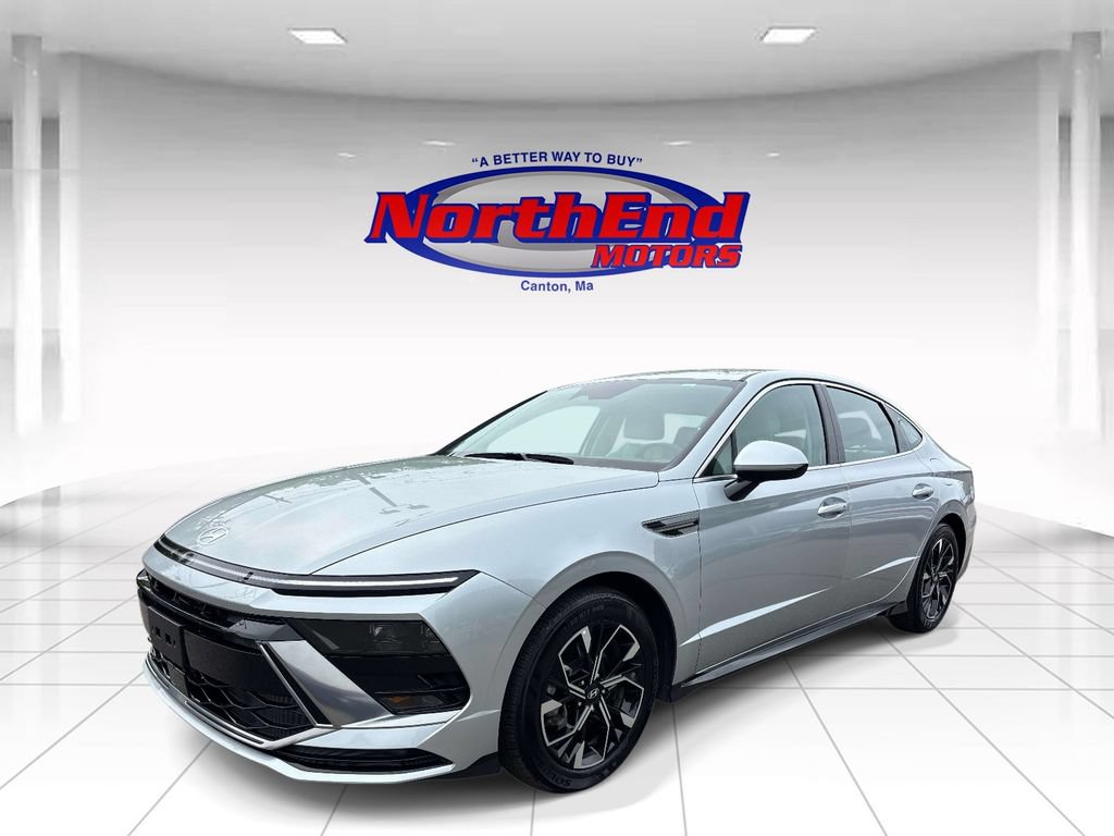 Used 2025 Hyundai Sonata SEL FWD image 7