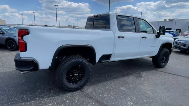New 2026 Chevrolet Silverado 2500 ZR2 w/ LPO, Dark Essentials Package AWD/4WD image 2