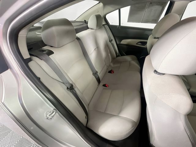 Used 2015 Chevrolet Cruze LT w/ Sun And Sound Package FWD image 28