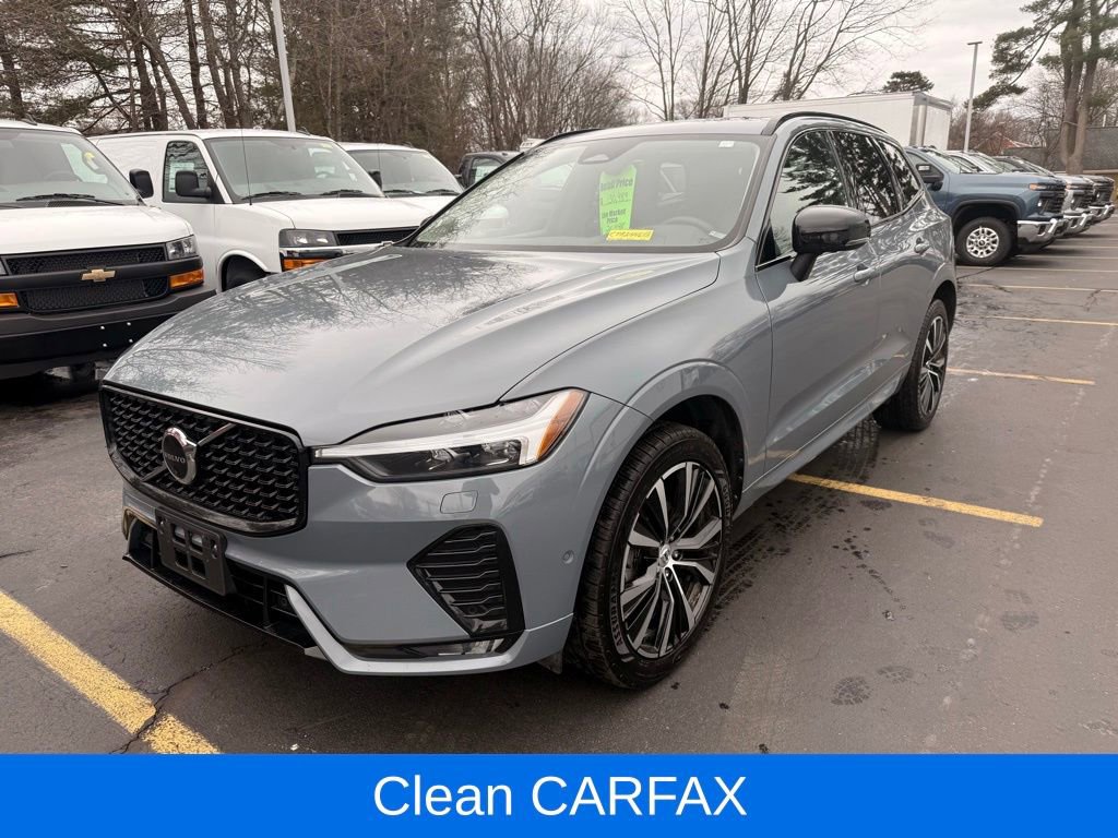 Used 2023 Volvo XC60 B5 Plus w/ Climate Package image 2
