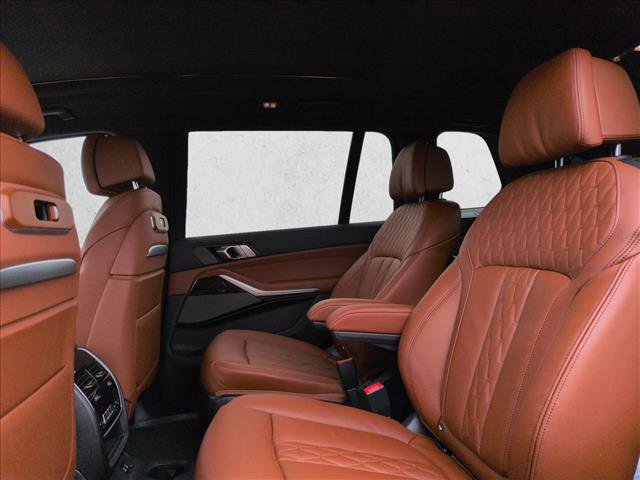 New 2026 BMW X7 xDrive40i image 16