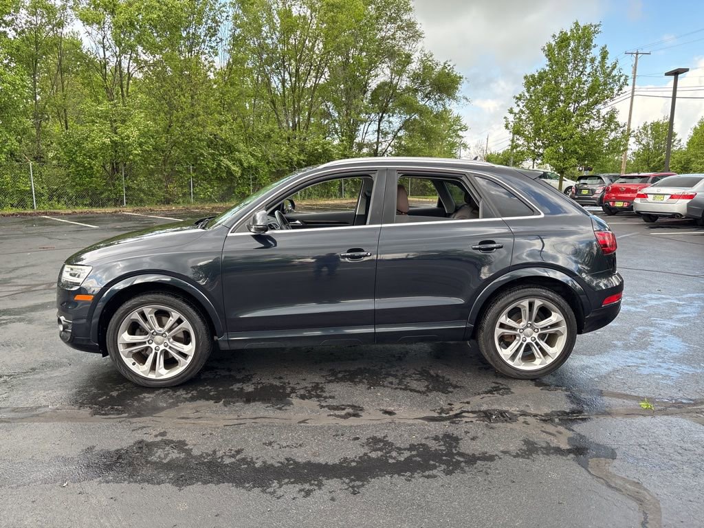 Used 2015 Audi Q3 2.0T Prestige w/ Prestige Package AWD/4WD image 4