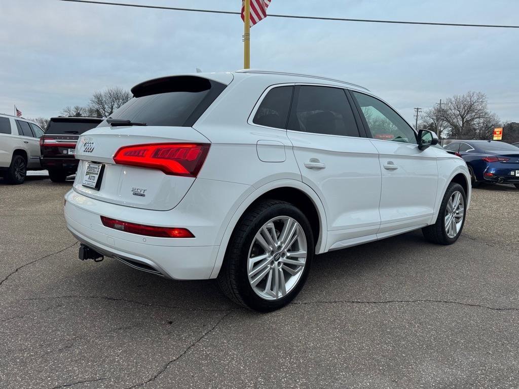 Used 2018 Audi Q5 Prestige w/ Prestige Package image 4