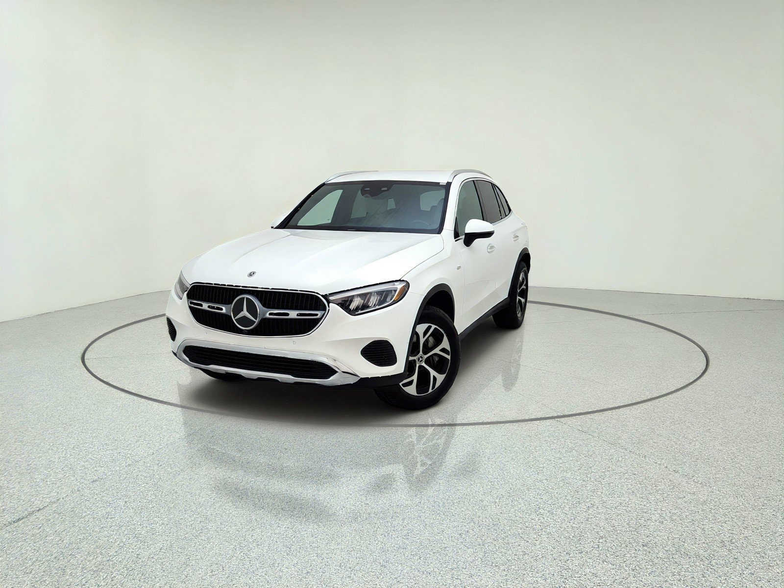 Certified 2025 Mercedes-Benz GLC 350e 4MATIC image 2