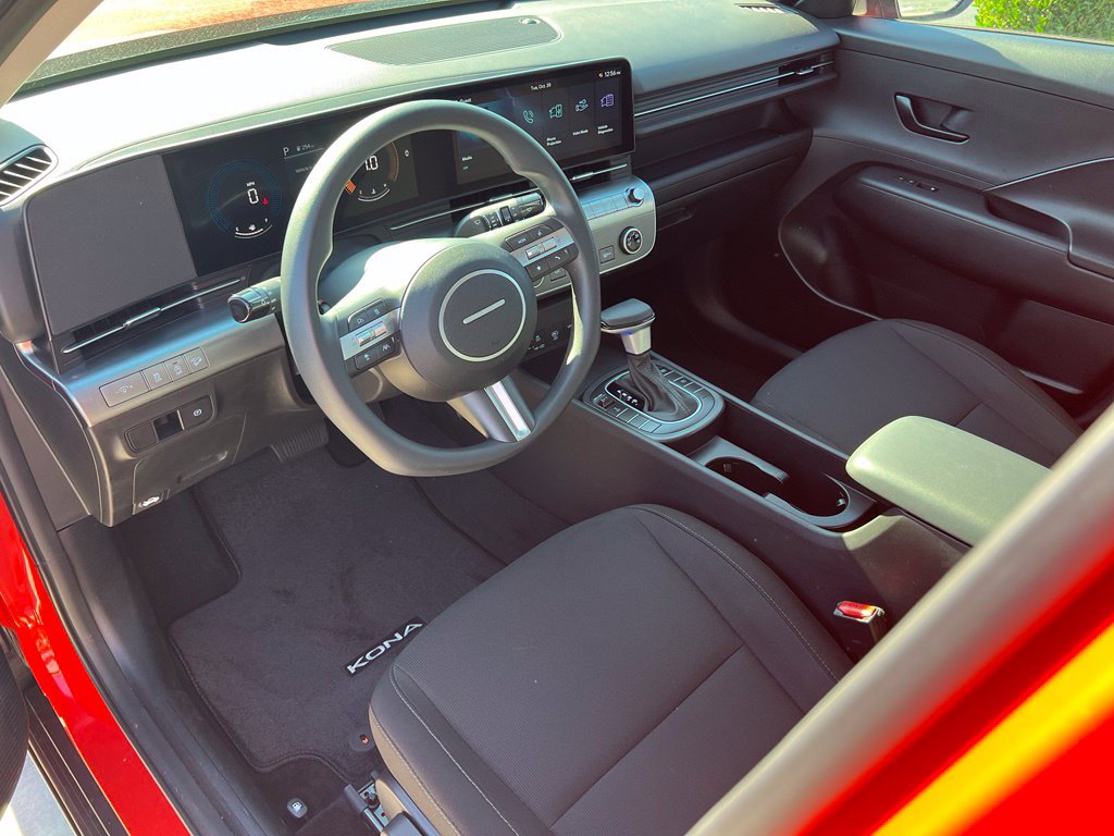 Certified 2026 Hyundai Kona SE AWD/4WD image 17