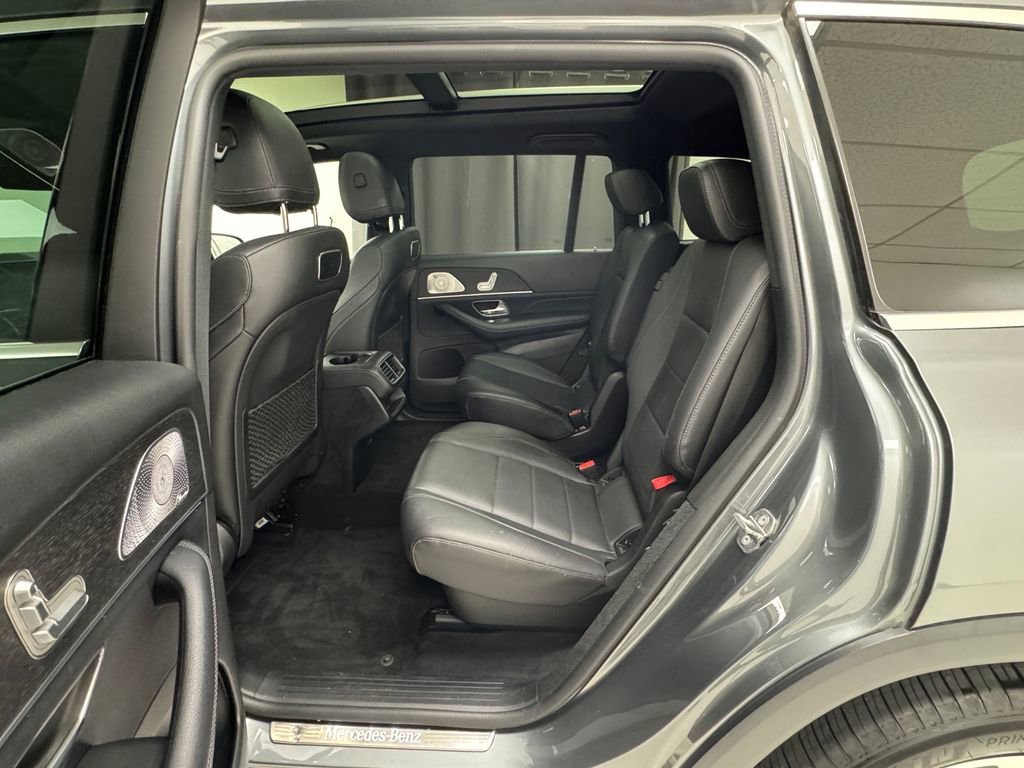 Used 2020 Mercedes-Benz GLS 450 4MATIC image 12