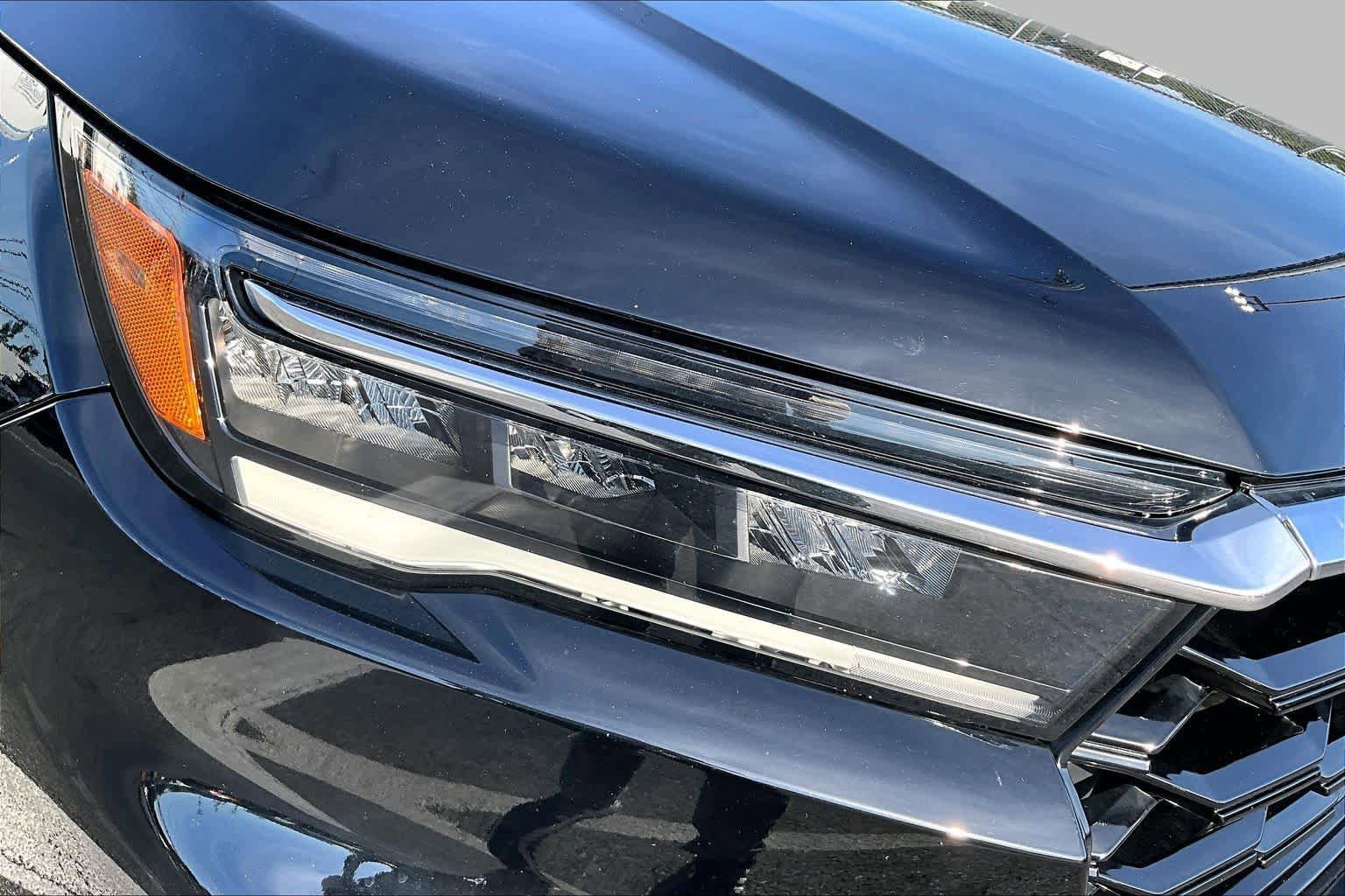 Used 2023 Honda Pilot Touring image 28