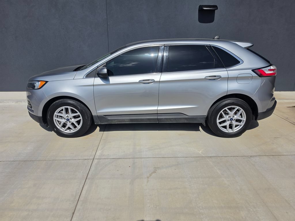 Used 2022 Ford Edge SEL AWD/4WD image 7
