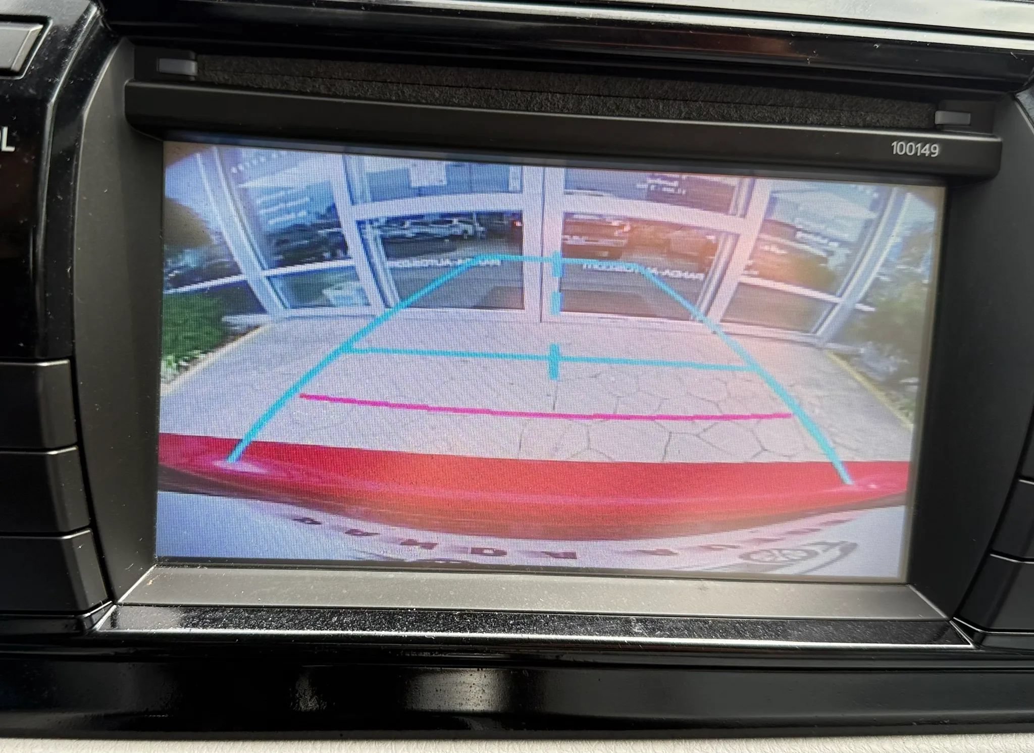 Used 2015 Toyota Corolla LE FWD image 17