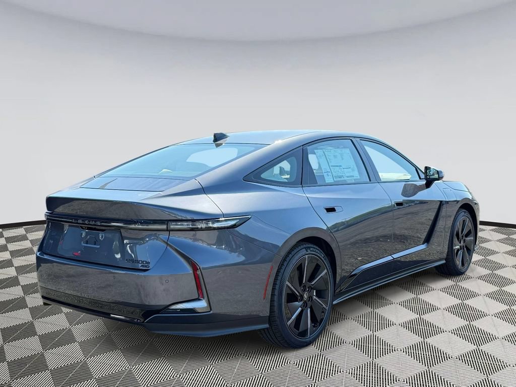New 2026 Lexus ES 500e AWD/4WD image 2