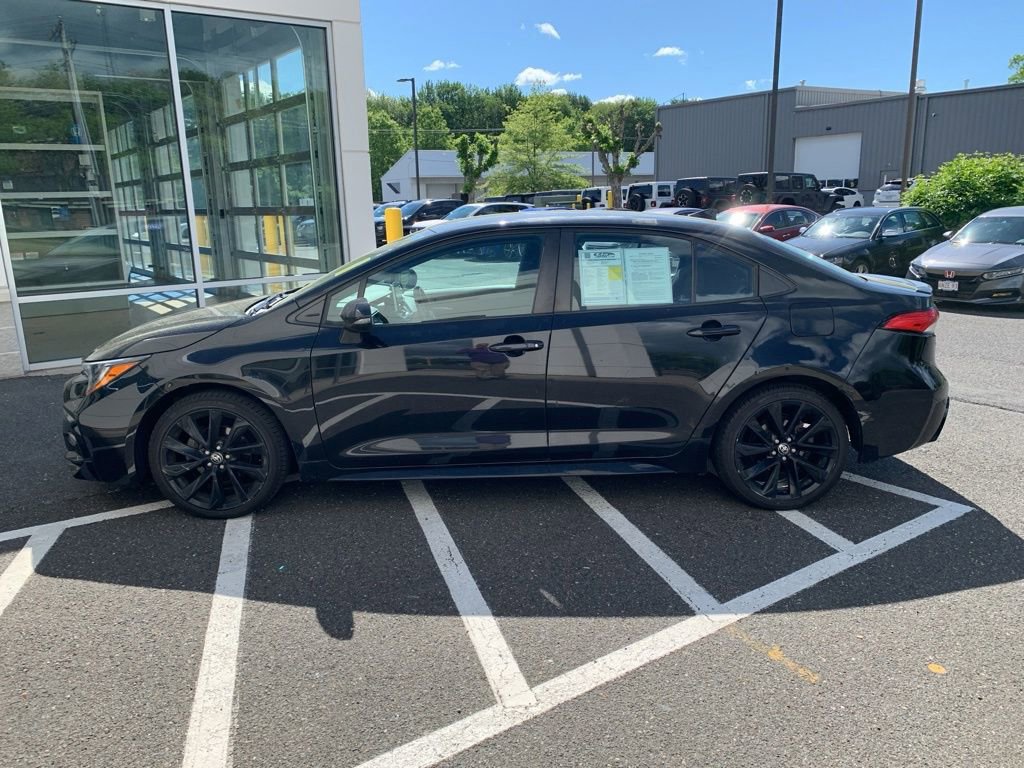 Used 2020 Toyota Corolla SE FWD video 2