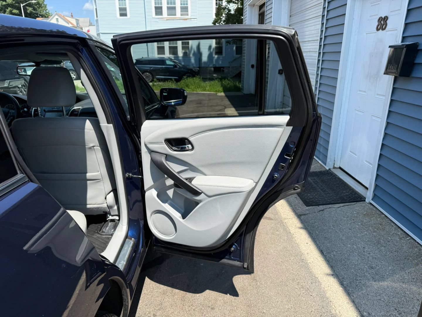 Used 2018 Acura RDX w/ Advance Package AWD/4WD image 37