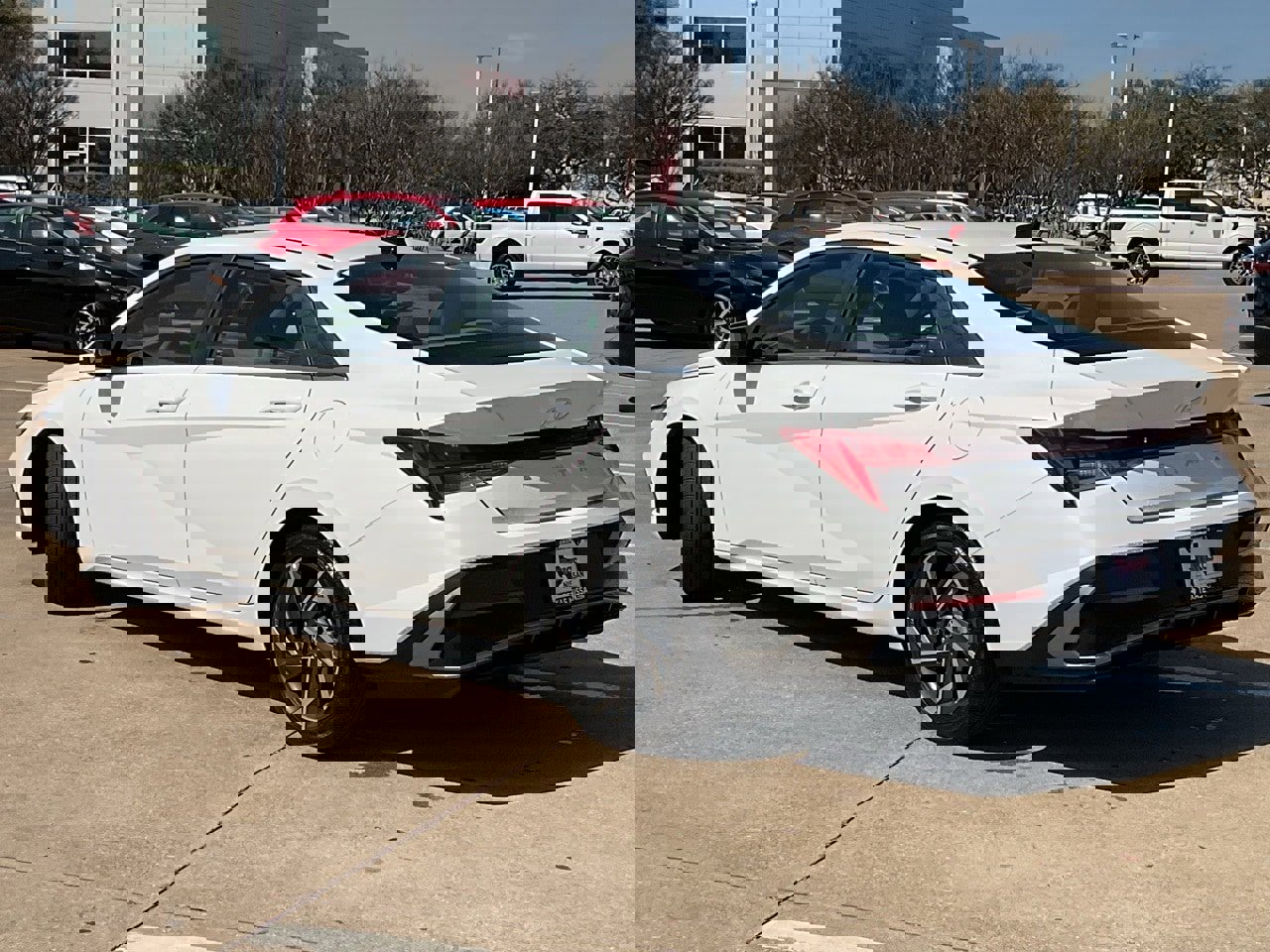 Used 2025 Hyundai Elantra SEL image 7