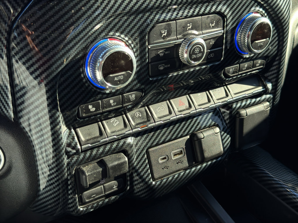 Used 2019 GMC Sierra 1500 SLT w/ SLT Premium Package image 24