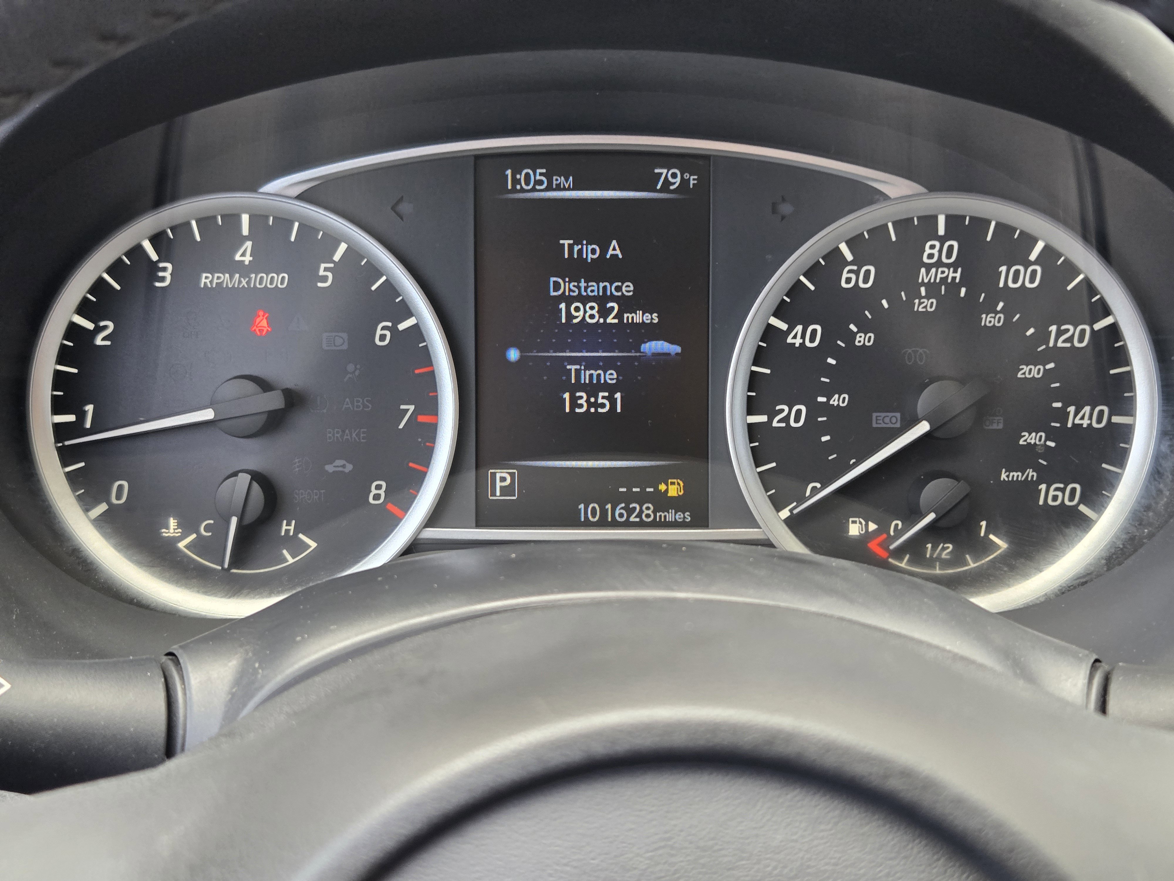 Used 2017 Nissan Sentra SR FWD image 11