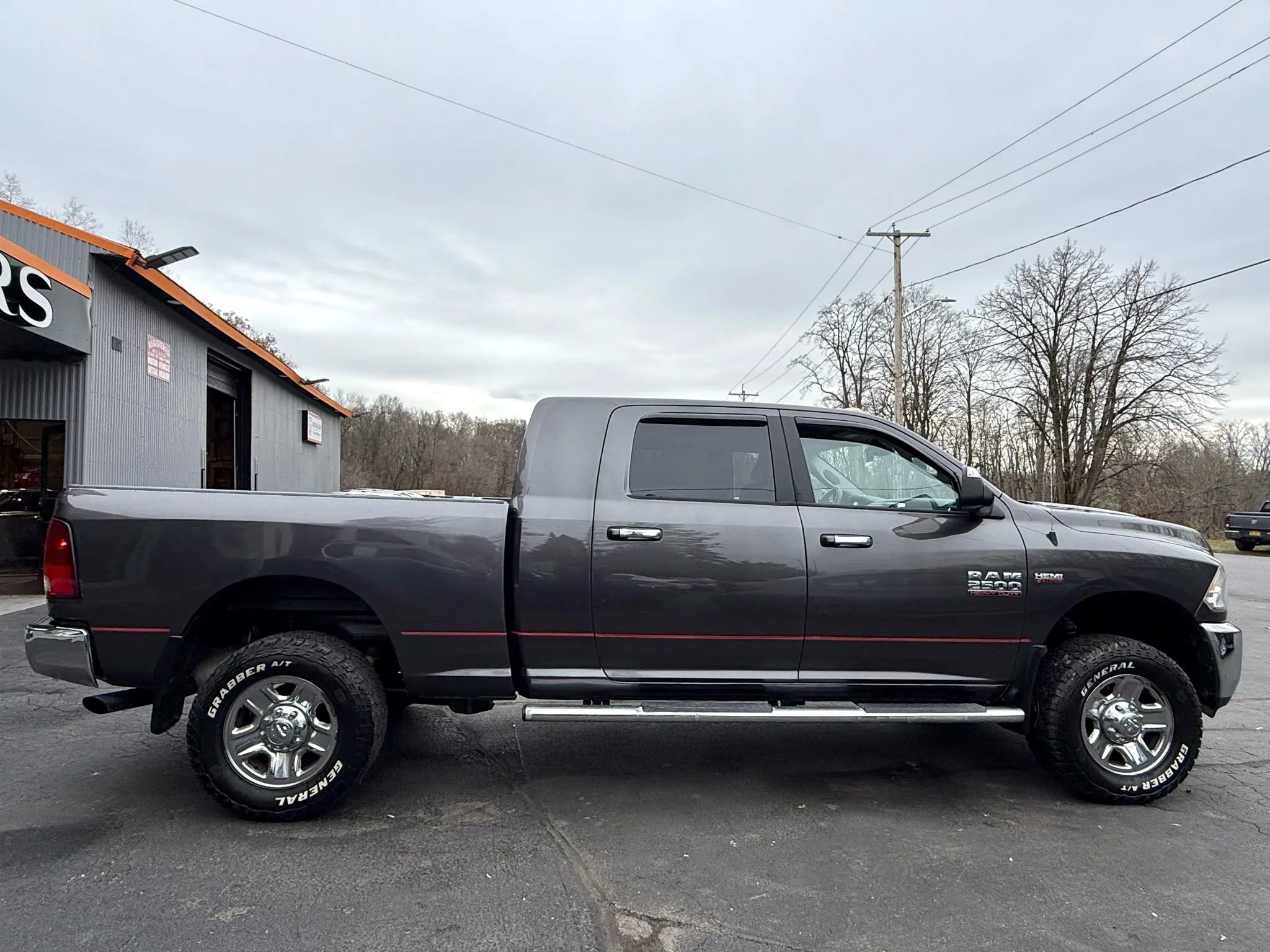 Used 2014 RAM 2500 SLT image 6