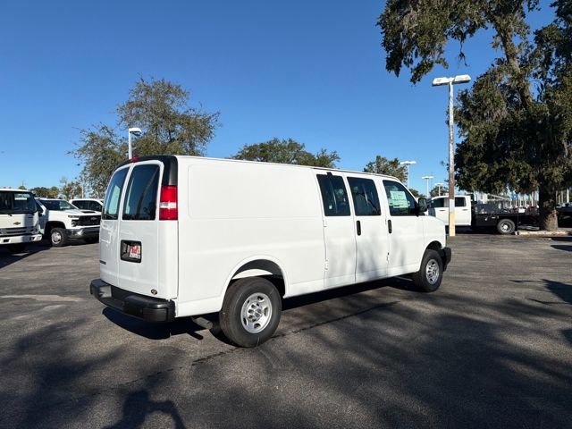 New 2025 Chevrolet Express 2500 Work Van 3D Extended Cargo Van w/ Driver Convenience Package RWD image 12
