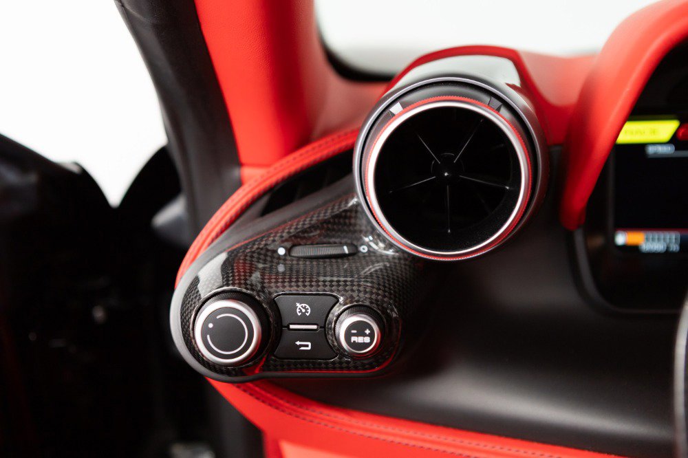 Certified 2021 Ferrari F8 Tributo image 86
