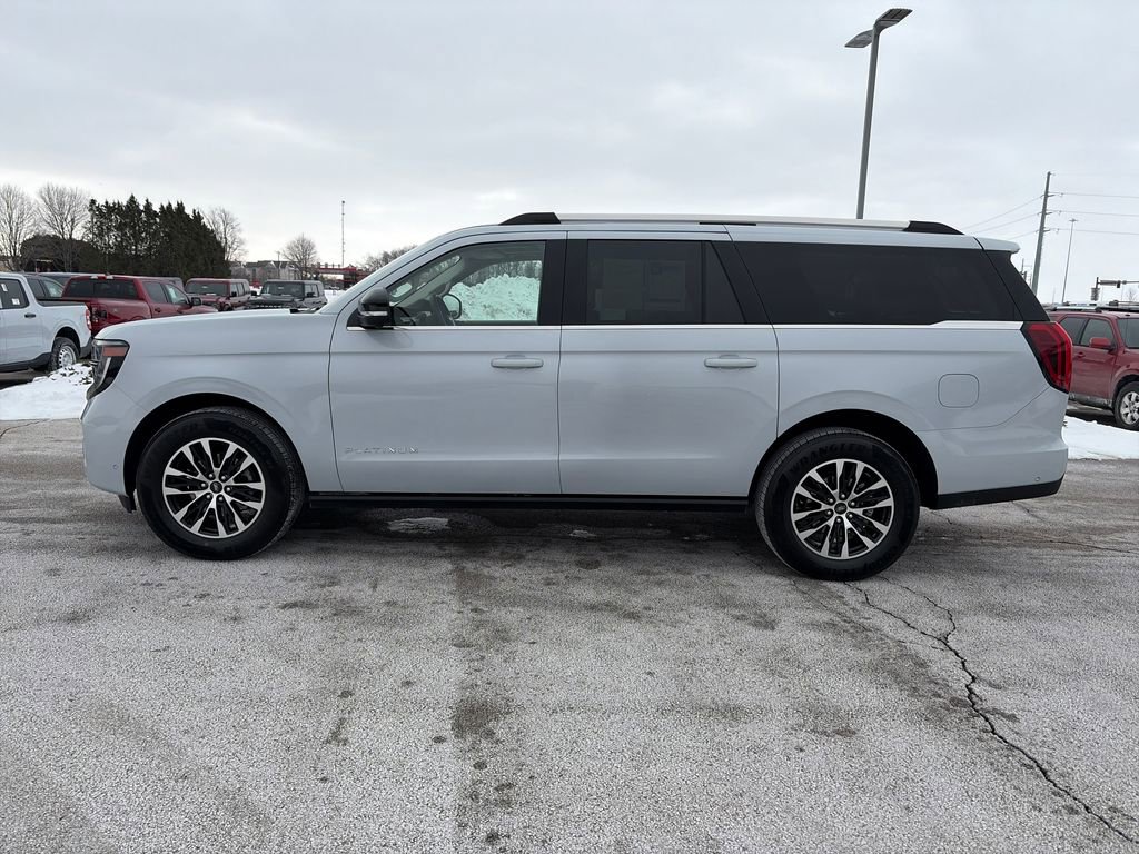 Used 2025 Ford Expedition Max Platinum image 4