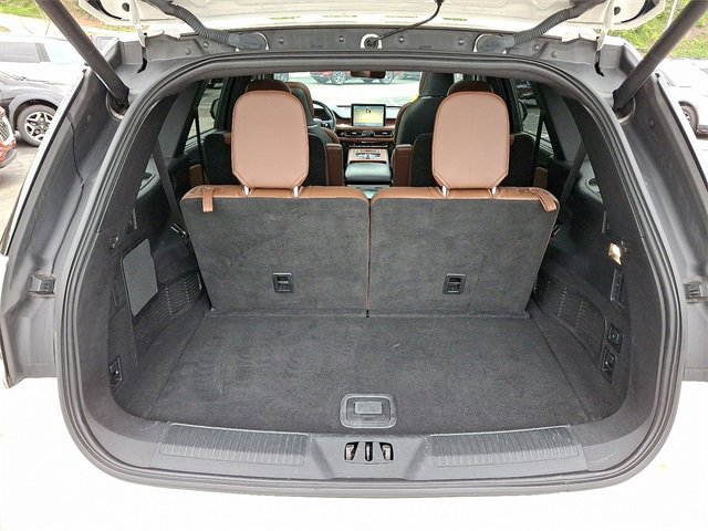 Used 2020 Lincoln Aviator Reserve w/ Equipment Group 201A AWD/4WD image 29