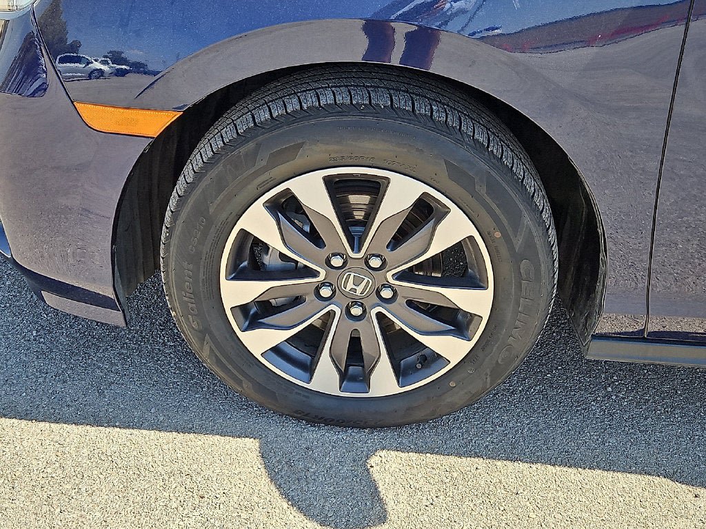 Used 2024 Honda Odyssey EX-L image 13