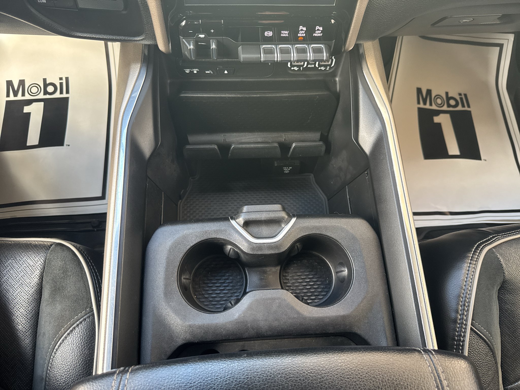 Used 2019 RAM 3500 Laramie AWD/4WD image 25