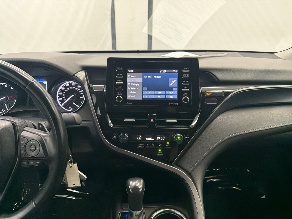 Used 2024 Toyota Camry SE FWD image 27
