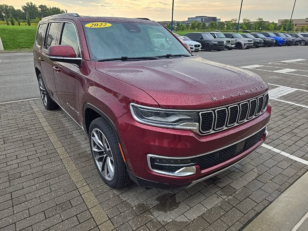 Used 2022 Jeep Wagoneer Series III w/ Premium Group I AWD/4WD image 3
