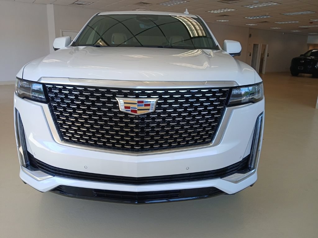 Certified 2023 Cadillac Escalade Premium Luxury AWD/4WD image 5