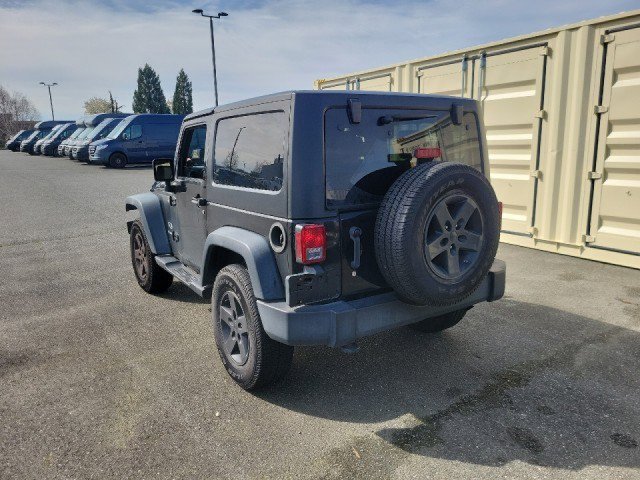 Used 2009 Jeep Wrangler X image 4