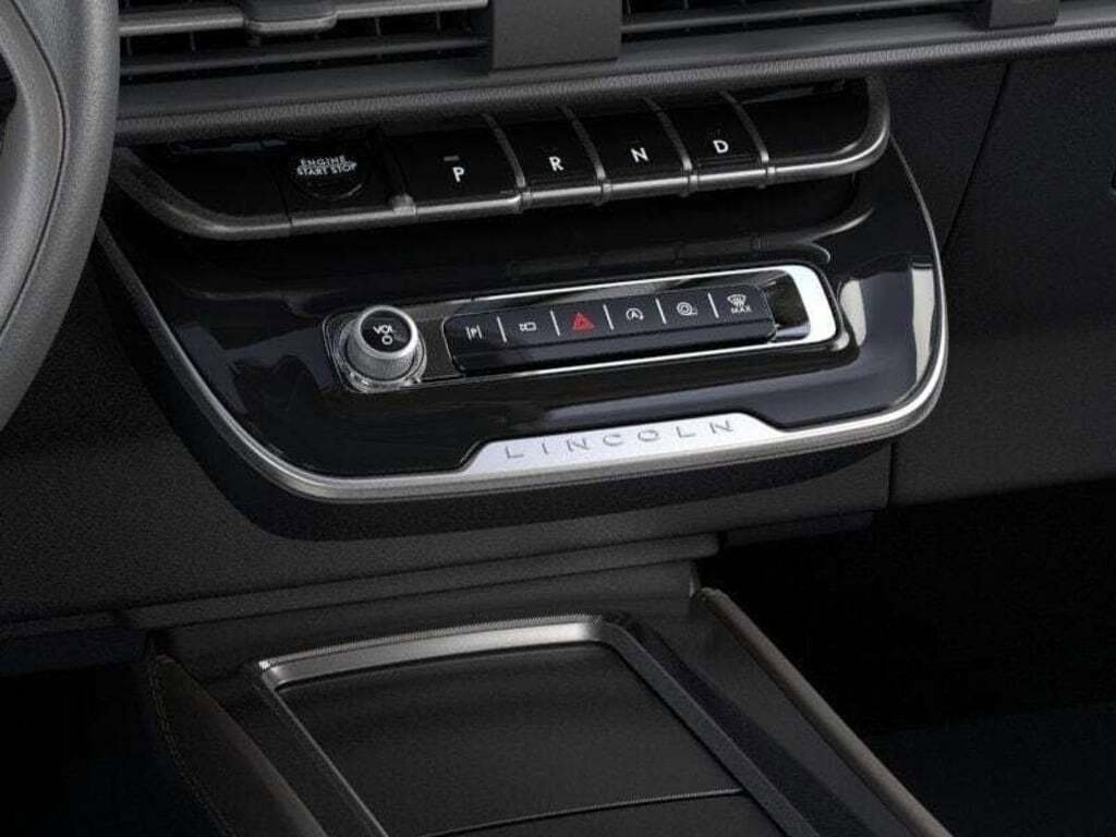 New 2026 Lincoln Corsair Premiere image 37