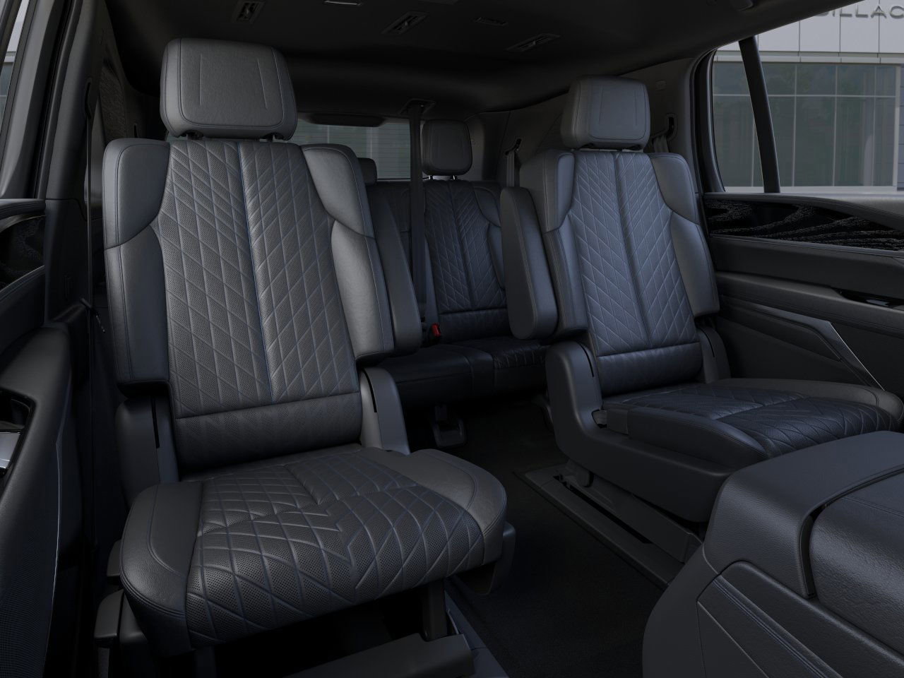 New 2025 Cadillac Escalade IQ Sport 1 w/ LPO, ONYX Package image 17