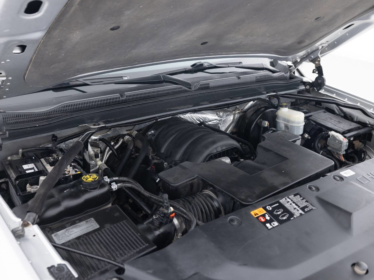 Used 2016 Chevrolet Suburban LTZ image 47