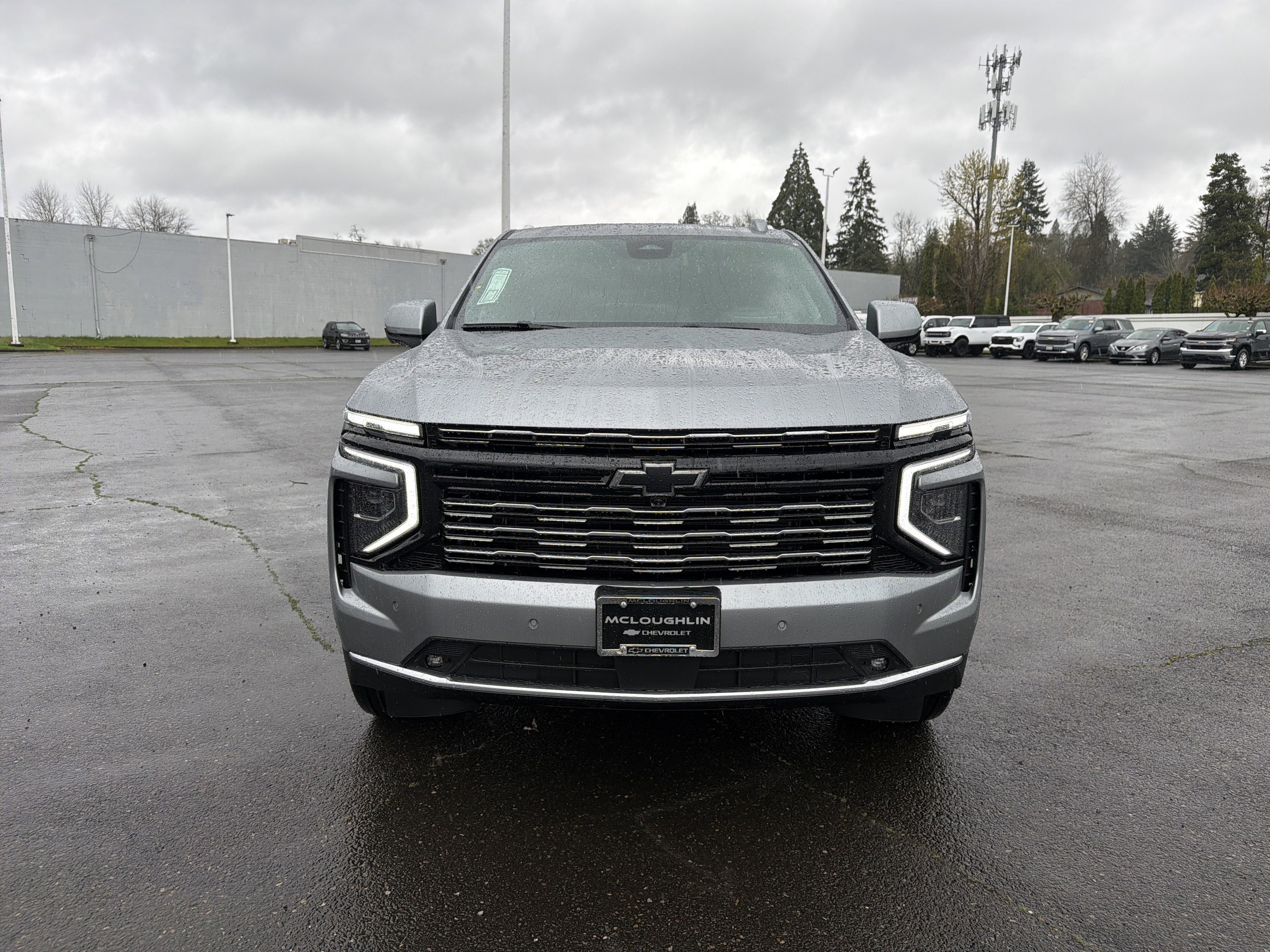 New 2026 Chevrolet Suburban High Country image 8
