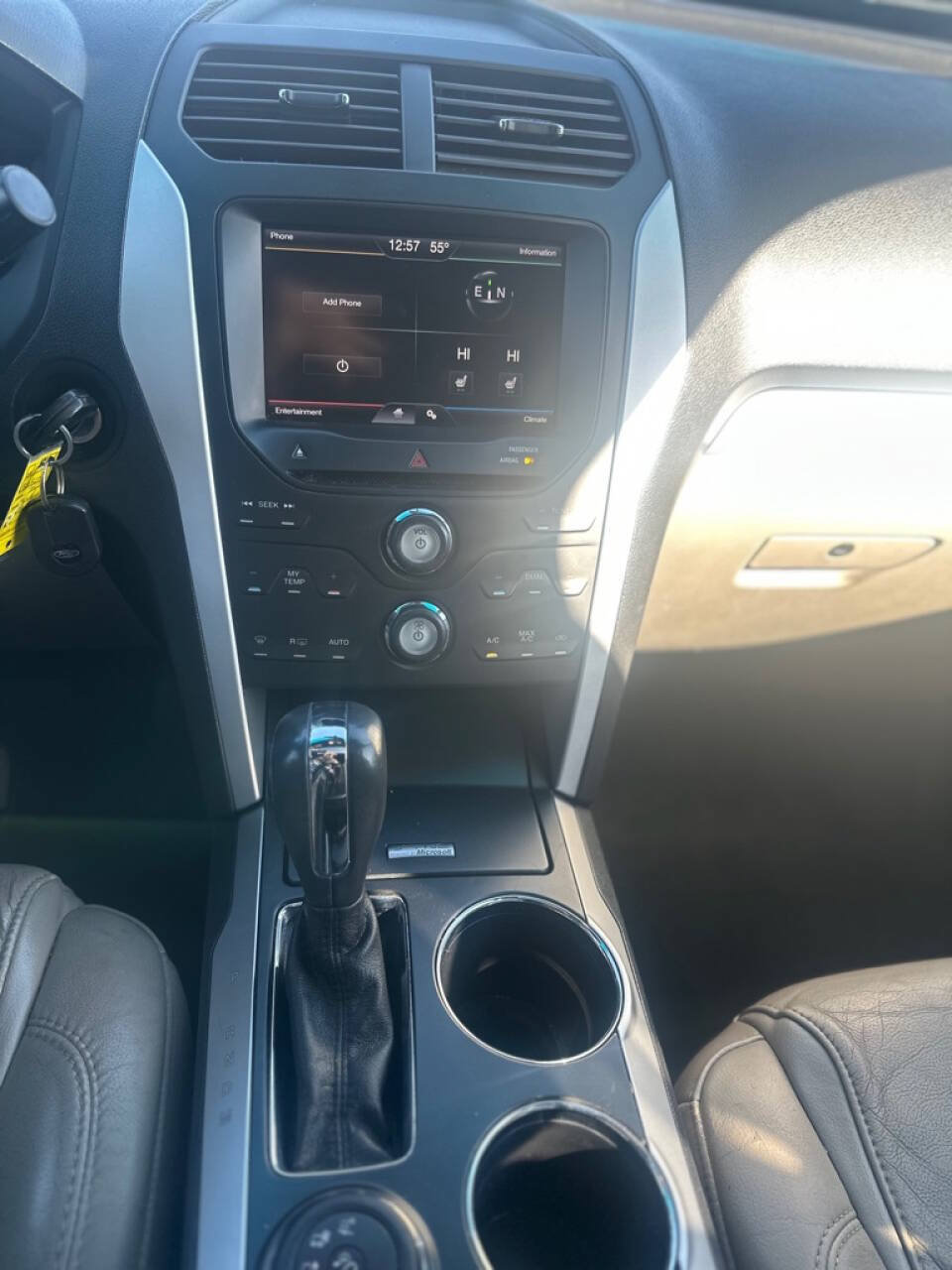 Used 2012 Ford Explorer XLT AWD/4WD image 18