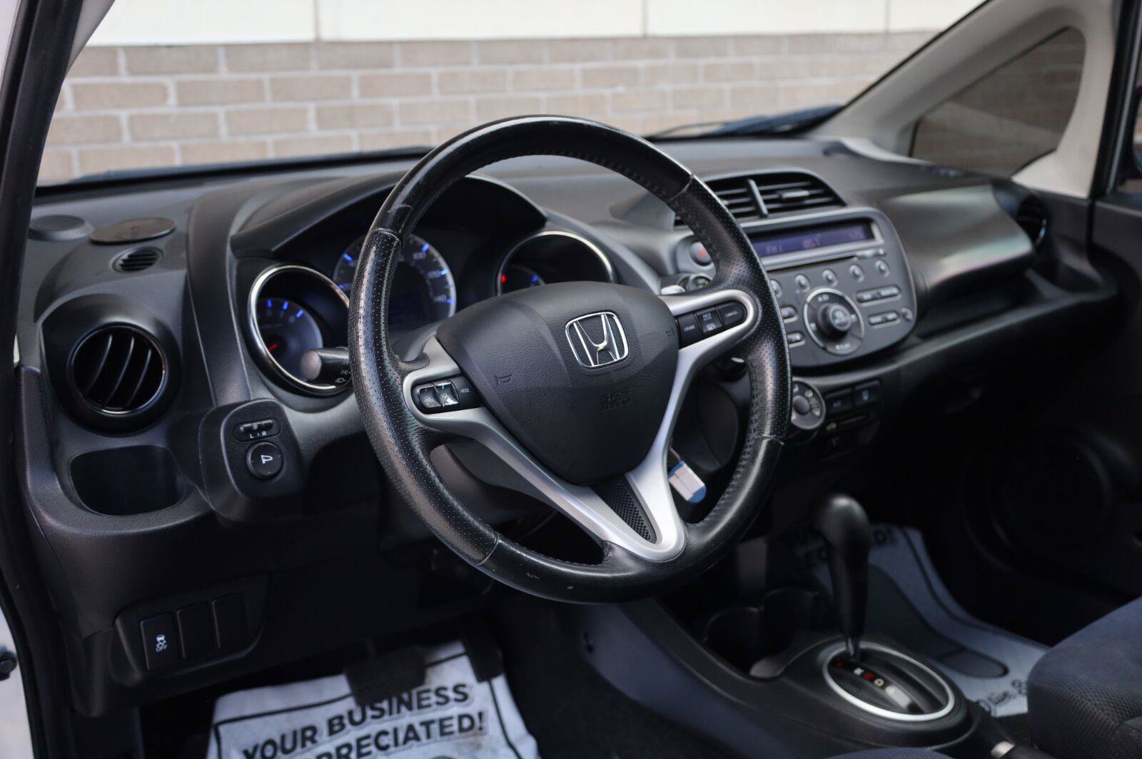 Used 2013 Honda Fit Sport image 16