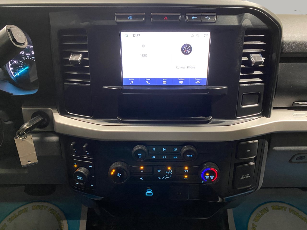 Used 2023 Ford F250 XLT w/ FX4 Off-Road Package image 13