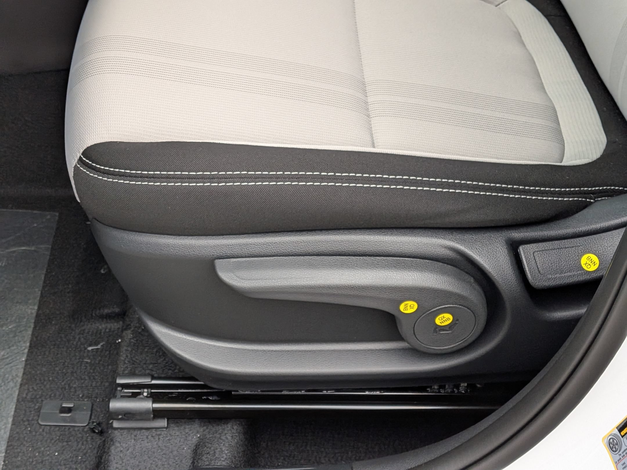 New 2026 Hyundai Venue SEL FWD image 18