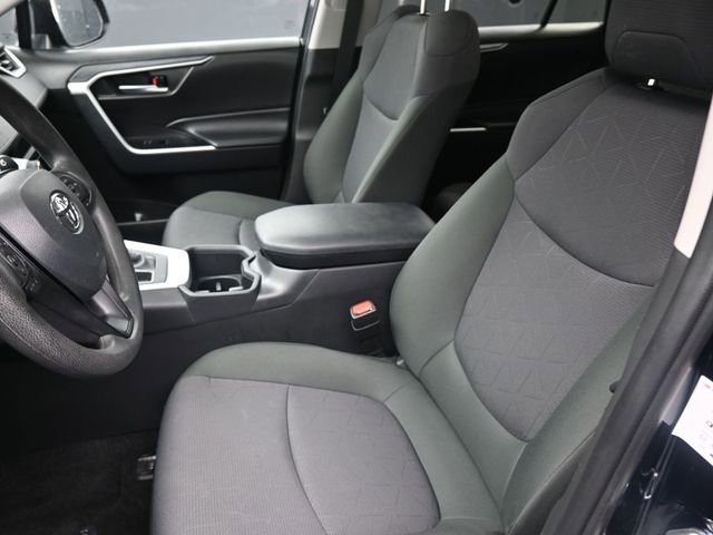 Certified 2025 Toyota RAV4 XLE w/ Convenience Package image 19