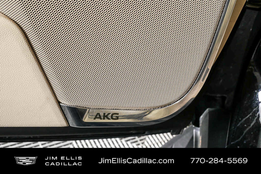 Used 2024 Cadillac Escalade Premium Luxury image 7