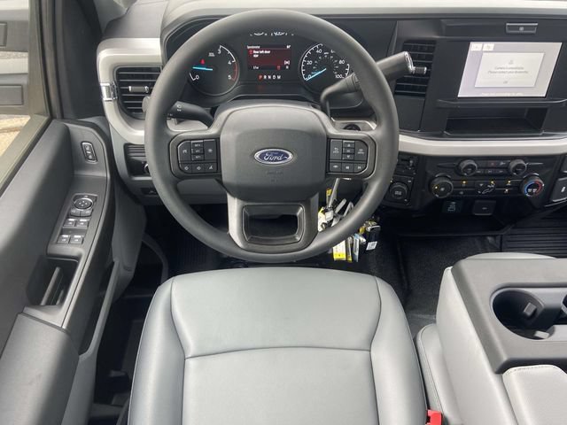 New 2026 Ford F550 4x4 Crew Cab Super Duty image 9