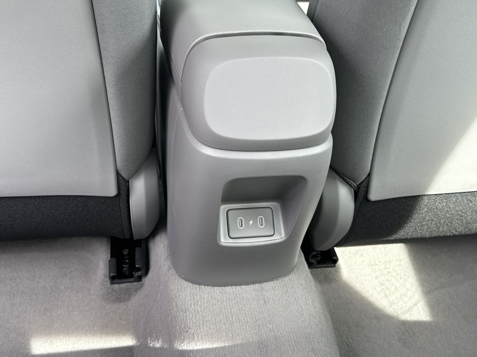 New 2026 Hyundai Elantra Sport FWD image 24