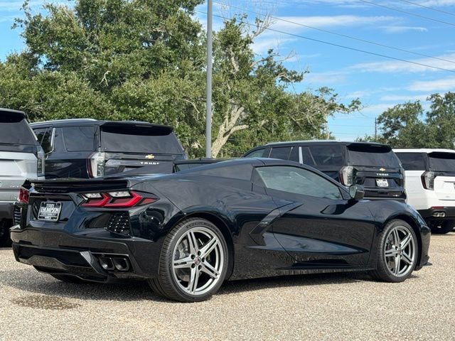 New 2027 Chevrolet Corvette Stingray Convertible w/ Z51 Performance Package RWD image 4