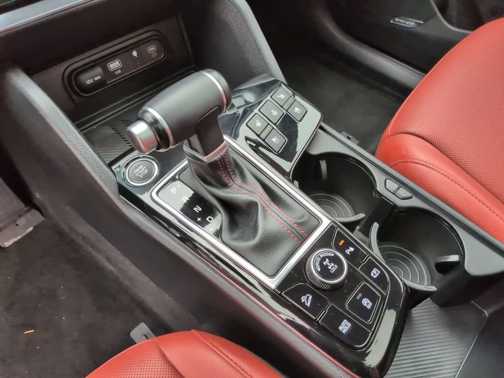 Used 2023 Kia Sportage SX image 28